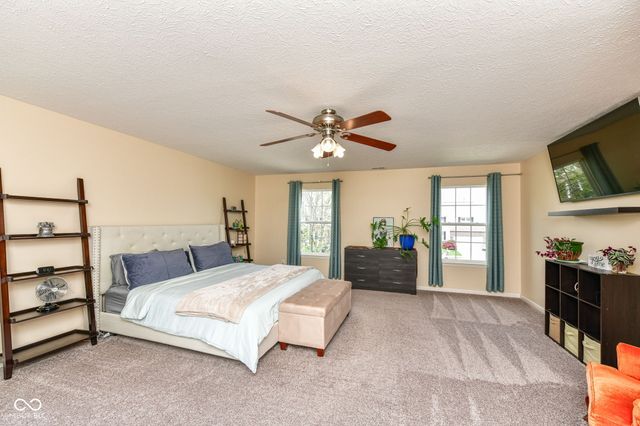 11141 Craycroft Court, Fishers, IN 46038