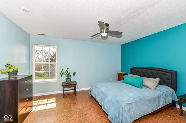 11141 Craycroft Court, Fishers, IN 46038