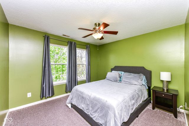 11141 Craycroft Court, Fishers, IN 46038