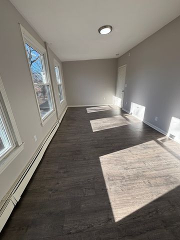 713 Metropolitan Ave 2, Boston, MA 02136