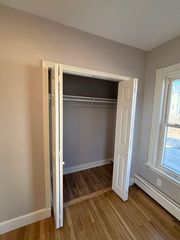 713 Metropolitan Ave 2, Boston, MA 02136