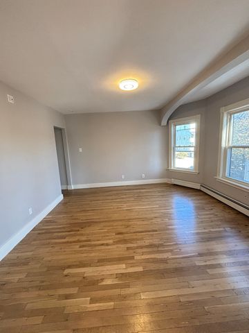 713 Metropolitan Ave 2, Boston, MA 02136