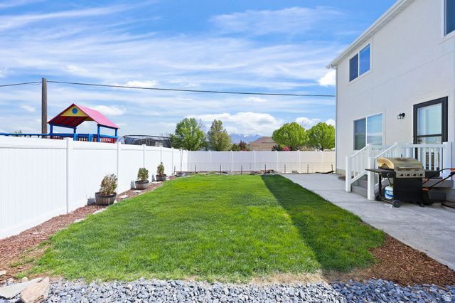 3504 W 4200 S, West Haven, UT 84401