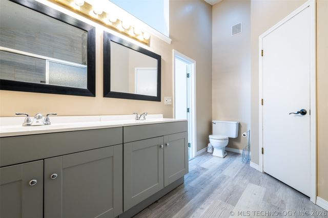 4403 W Madison Place, Broken Arrow, OK 74012