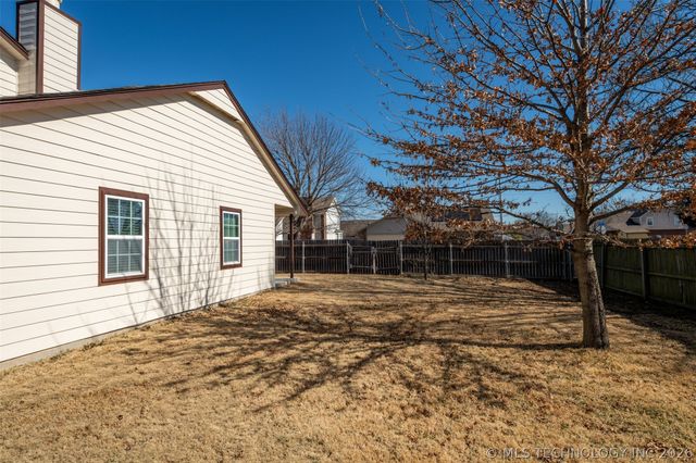 4403 W Madison Place, Broken Arrow, OK 74012