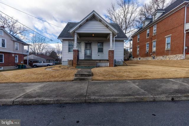 18 TRITLE AVENUE, Waynesboro, PA 17268