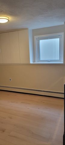 69 Nyack B, Watertown, MA 02472