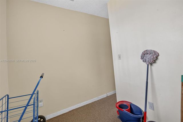 11405 SW 32nd Street, Miami, FL 33165