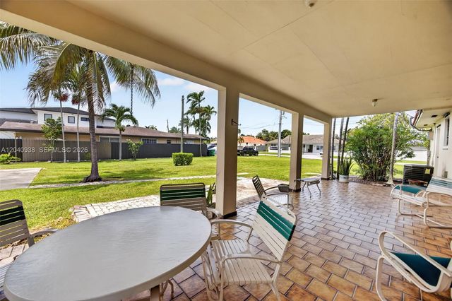 11405 SW 32nd Street, Miami, FL 33165