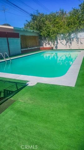 1046 W Holguin, Lancaster, CA 93534