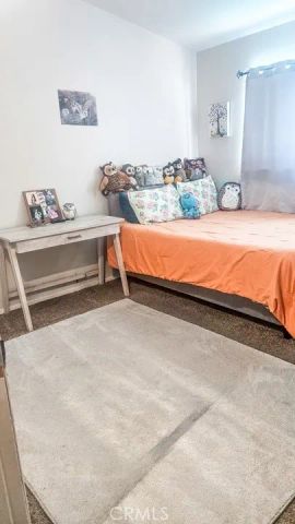 1046 W Holguin, Lancaster, CA 93534