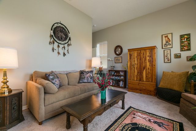 4070 Mora River Avenue SW, Los Lunas, NM 87031