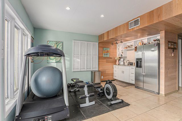 8 Hiawatha Drive, Battle Creek City, MI 49015