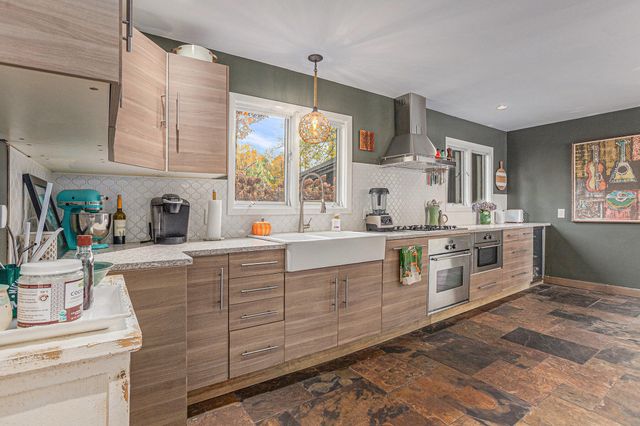 8 Hiawatha Drive, Battle Creek City, MI 49015