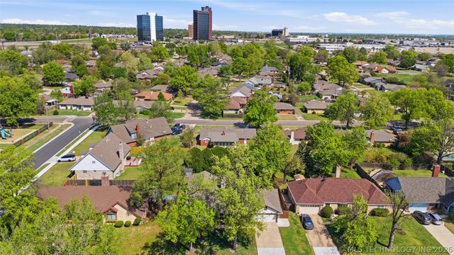 5815 E 46th Place, Tulsa, OK 74135