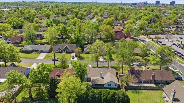 5815 E 46th Place, Tulsa, OK 74135