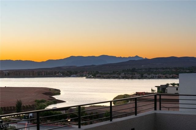 36 Rainbow Point Place, Henderson, NV 89011