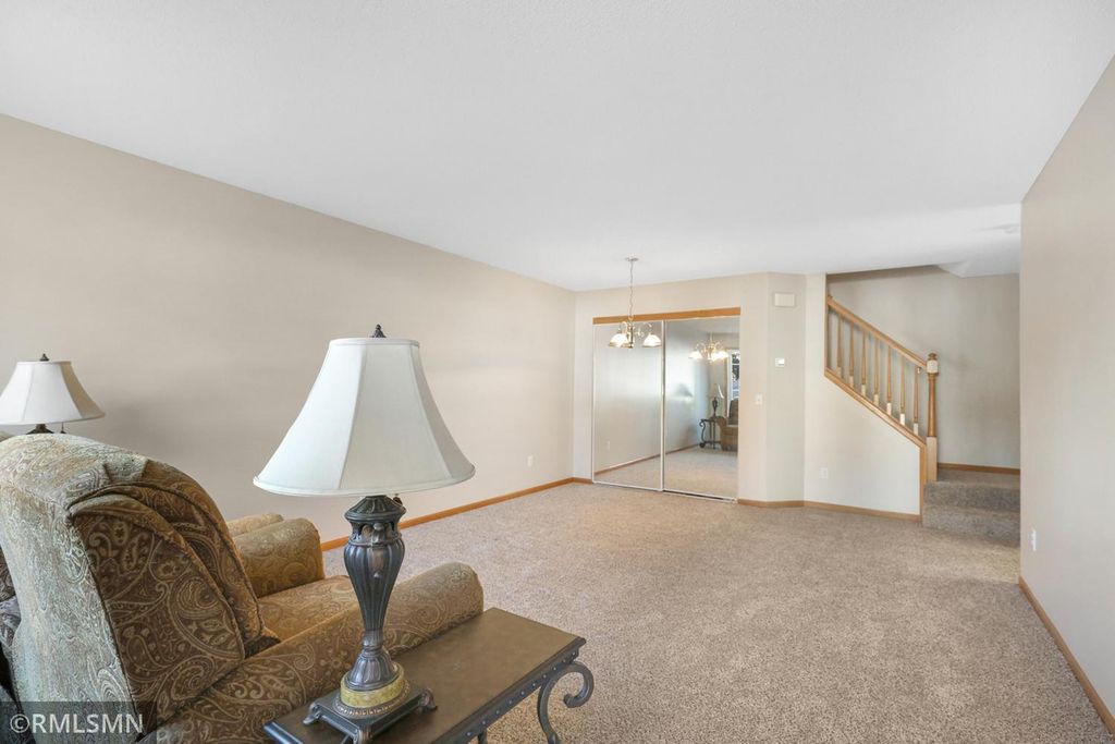 15718 Lower Fjord Way, Apple Valley, MN 55124 — photo 3
