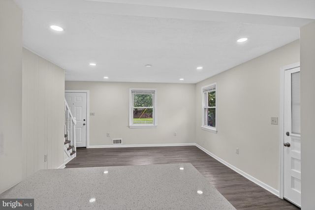 9216 51ST AVE, College Park, MD 20740