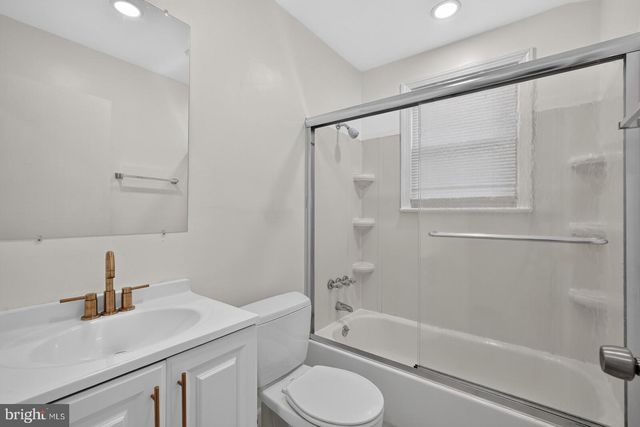 9216 51ST AVE, College Park, MD 20740