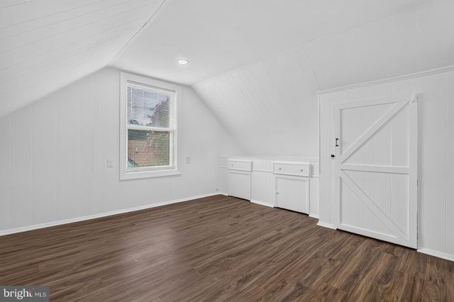9216 51ST AVE, College Park, MD 20740