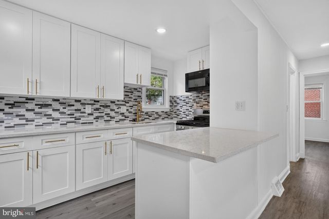 9216 51ST AVE, College Park, MD 20740