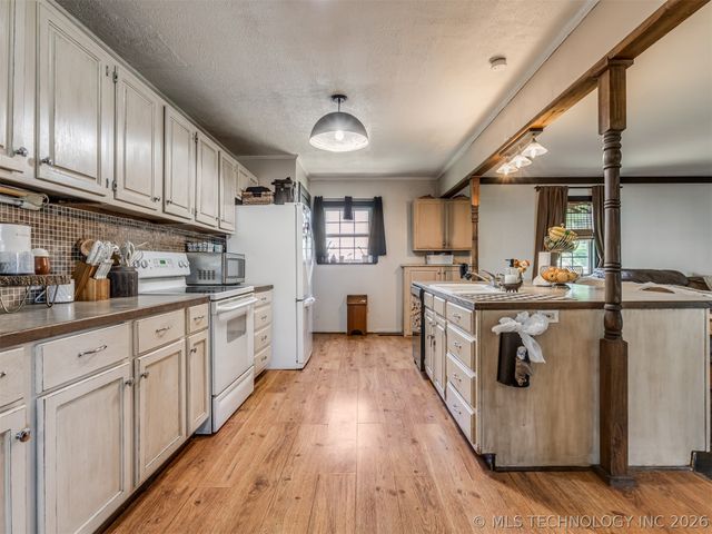 95 Bryan Street, Pryor, OK 74361