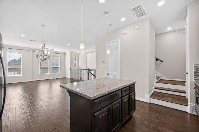 2707 Shadybrook Meadow Drive, Houston, TX 77080