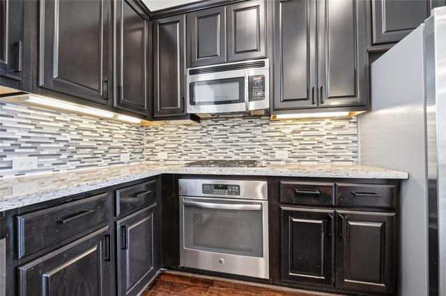 2707 Shadybrook Meadow Drive, Houston, TX 77080