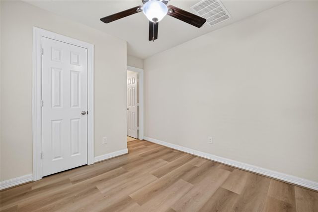 2707 Shadybrook Meadow Drive, Houston, TX 77080