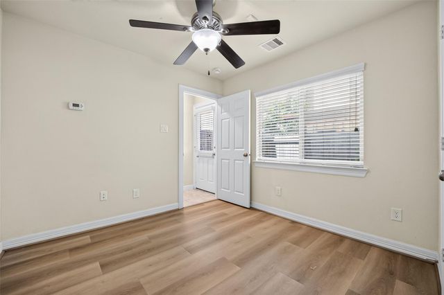 2707 Shadybrook Meadow Drive, Houston, TX 77080