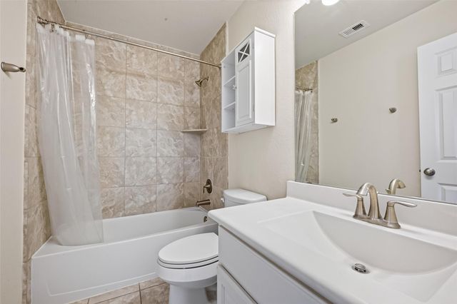 2707 Shadybrook Meadow Drive, Houston, TX 77080