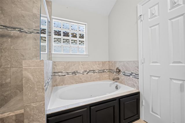 2707 Shadybrook Meadow Drive, Houston, TX 77080