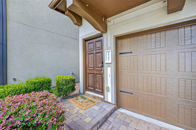 2707 Shadybrook Meadow Drive, Houston, TX 77080