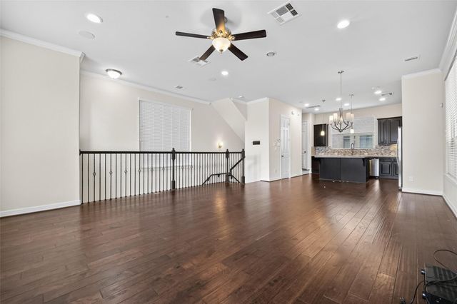 2707 Shadybrook Meadow Drive, Houston, TX 77080