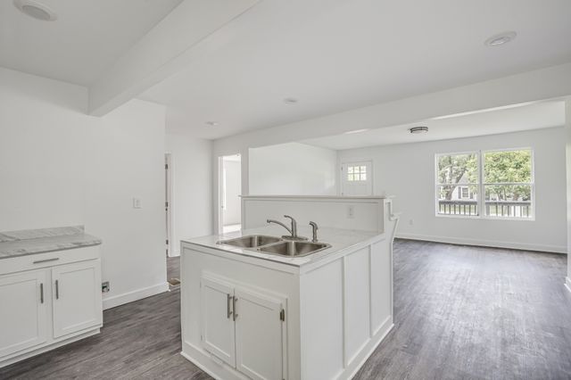 249 Sunrise Ave, Nashville, TN 37211