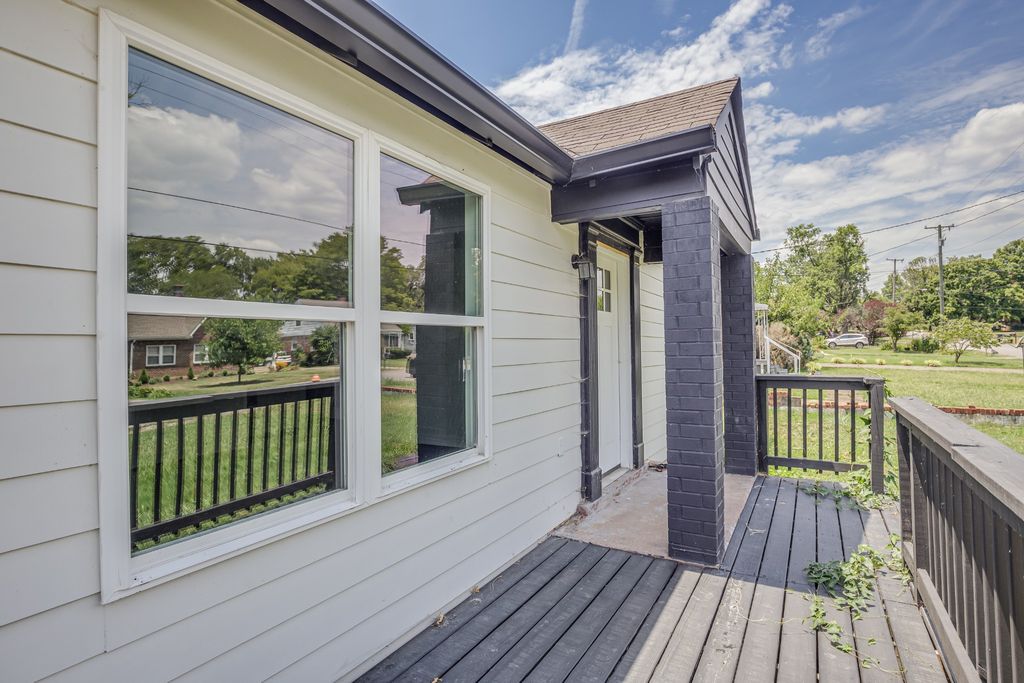 249 Sunrise Ave, Nashville, TN 37211