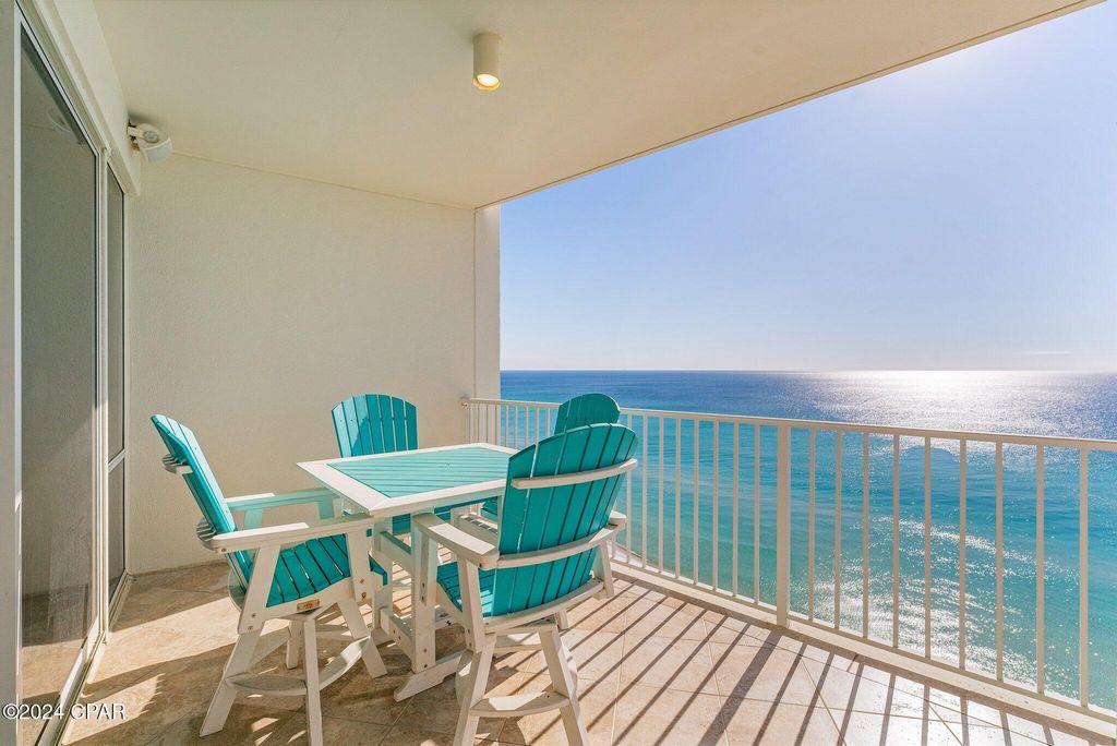 Image 7 of property listing at 6415 Thomas Drive 1203, Panama City Beach, FL 32408