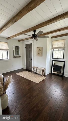 25 COLEMAN HILL RD, Washington, NJ 07882