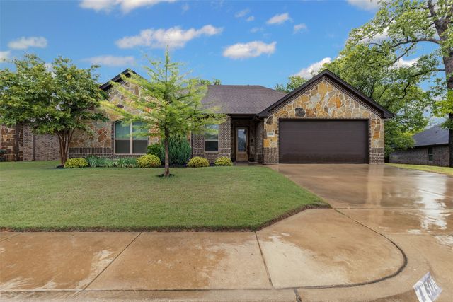 308 Donna Circle, Granbury, TX 76049