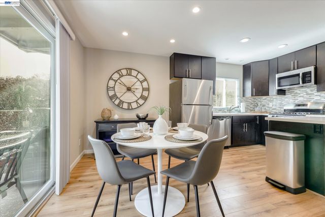 50 Casa Maria Ct A, Alamo, CA 94507