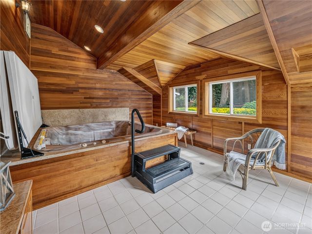 3306 217th Place SE, Sammamish, WA 98075