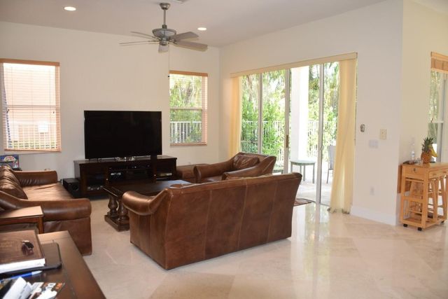 9898 Palma Vista Way, Boca Raton, FL 33428