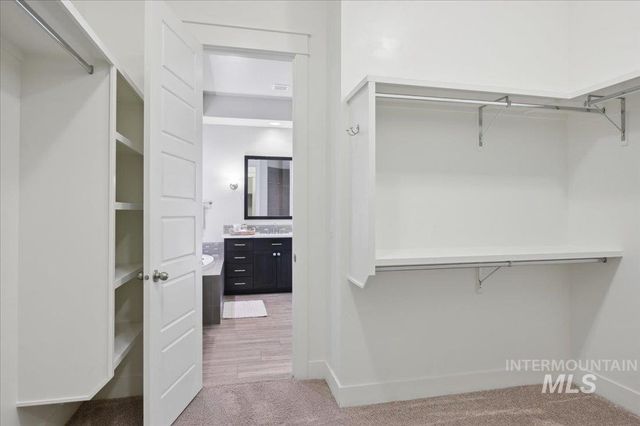 10103 W Twisted Vine Ct, Star, ID 83669