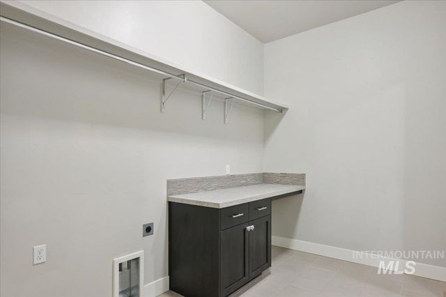 10103 W Twisted Vine Ct, Star, ID 83669