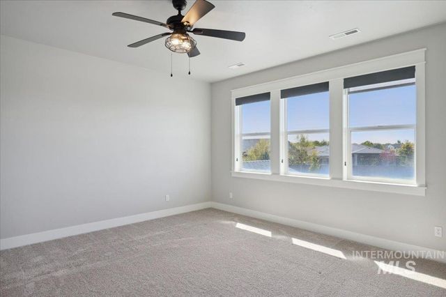 10103 W Twisted Vine Ct, Star, ID 83669