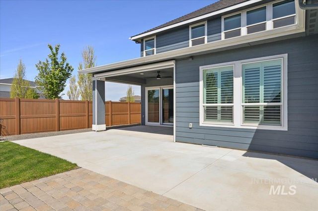 10103 W Twisted Vine Ct, Star, ID 83669