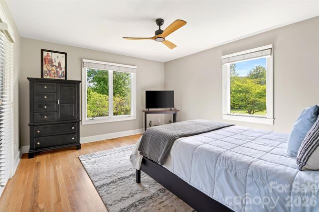 120 Old Lakey Gap Road, Black Mountain, NC 28711