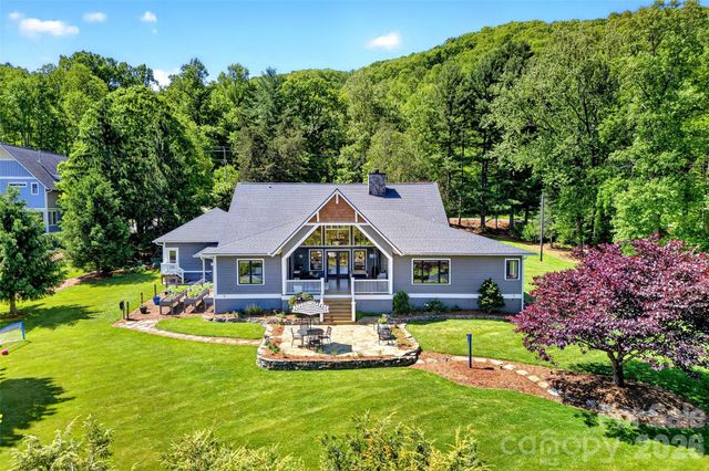 120 Old Lakey Gap Road, Black Mountain, NC 28711