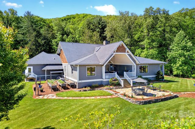 120 Old Lakey Gap Road, Black Mountain, NC 28711